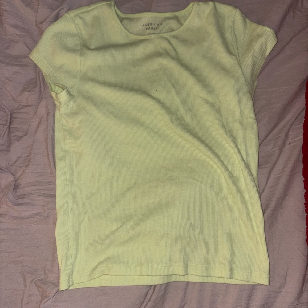 American Eagle Outfitters Soft Yellow Short Sleeve Tee